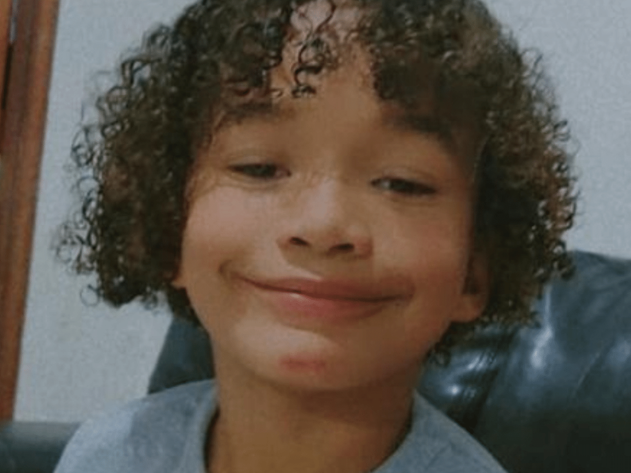 Motorista de van se entrega à polícia após atropelar e matar criança em MG Noah Miguel dos Santos, de 8 anos (Foto: Reprodução / Redes Sociais)
