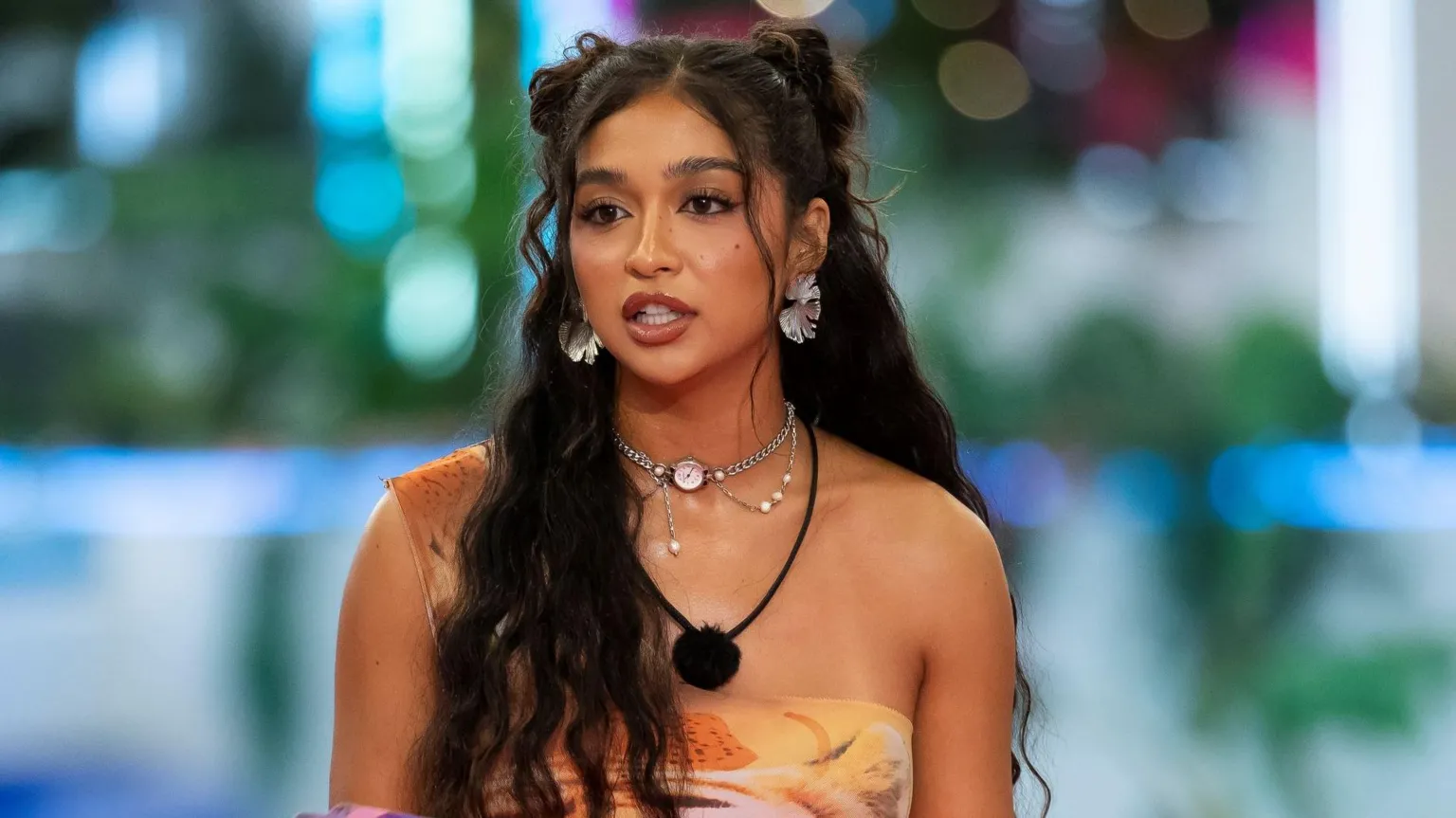 Cierra deixa Love Island USA após polêmica de racismo no programa Cierra Ortega deixou o Love Island devido a um "motivo pessoal" - Foto: Ben Symons/Peacock via Getty Images