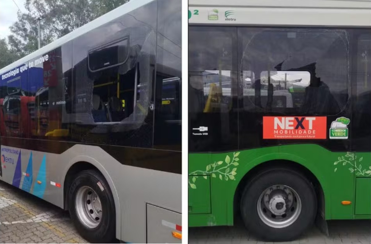 Polícia investiga ataques a ônibus em SP ligados a desafios da internet Ônibus vandalizados na Zona Sul de São Paulo (Foto: Reprodução/g1)