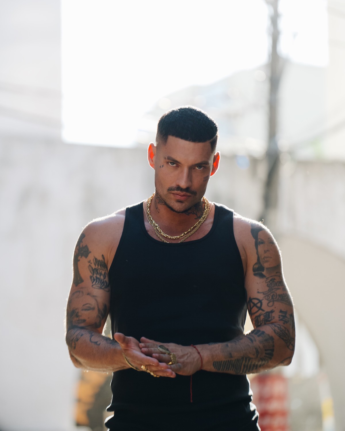 Felipe Ret apresenta 'Nume epílogo', álbum que retrata sua jornada pela Lapa Rapper Filipe Ret lança álbum 'Nume epílogo' (Foto: Steff Lima/Divulgação)