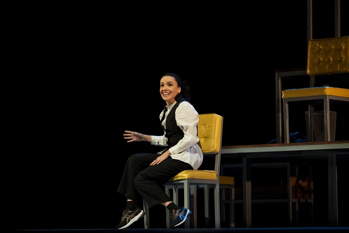 Rio de Janeiro recebe o 1º Festival de Teatro com 12 espetáculos impactantes Débora Falabella em 'Prima Facie': foi a maior apresentação da atriz com a peça desde a estreia (Foto: Annelize Tozetto)