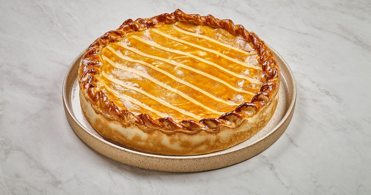 Torta de frango da rotisseria La Cura (Foto: Gui Galembeck/Divulgação)