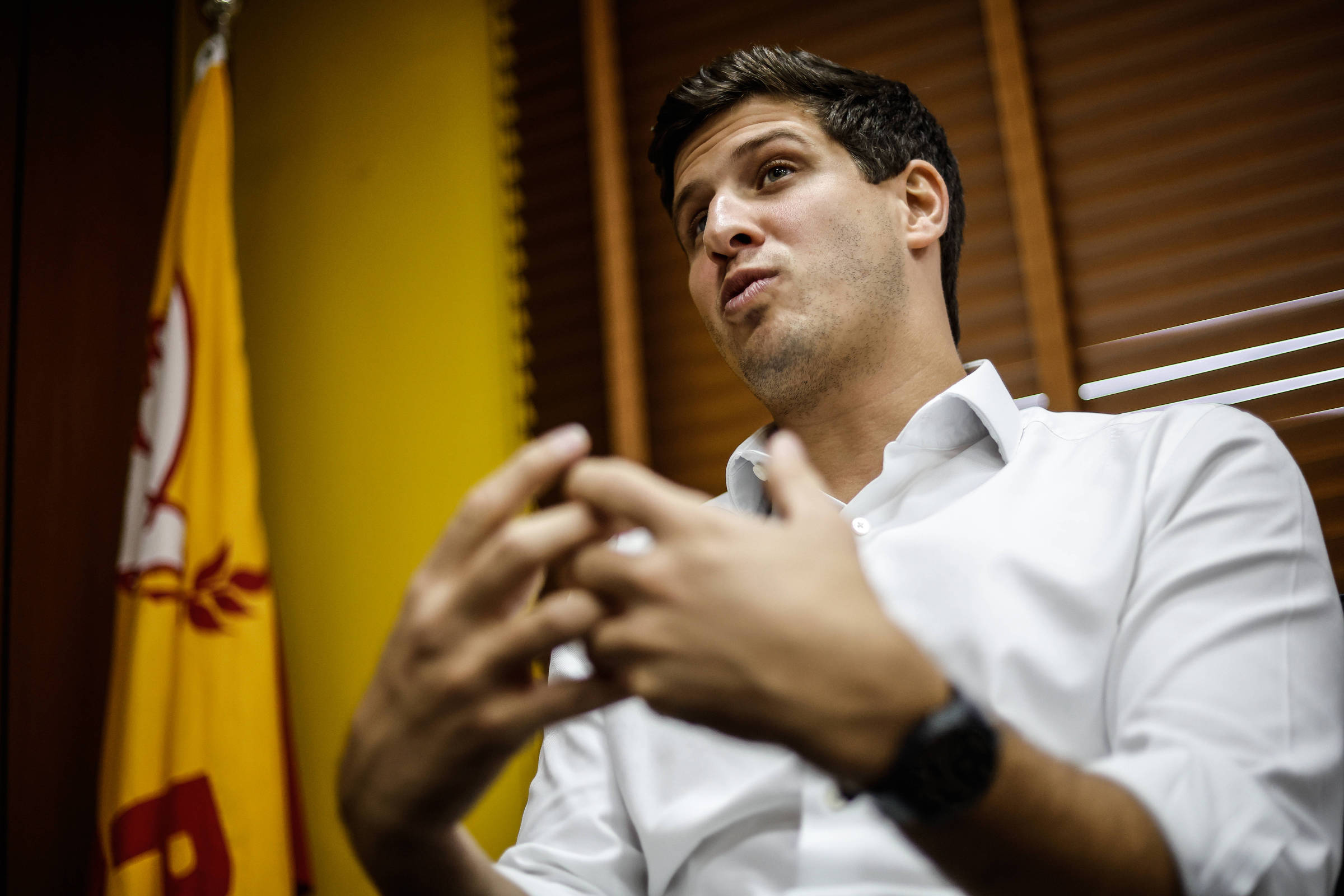 João Campos sugere que Lula promova a conciliação entre os Poderes novamente João Campos, presidente do PSB e prefeito do Recife (Foto: Gabriela Biló/Folhapress)