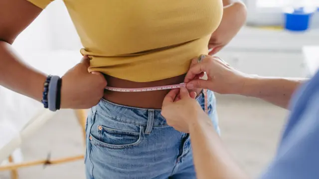 Emagrecer queimando gordura e preservando músculos é possível com estas dicas Hidratação e consumo de proteínas são fundamentais (Foto: Getty Images)
