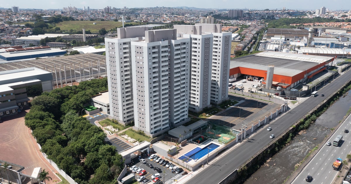 Prédios construídos pela Emccamp em Santo André (SP); empresa quer chegar a lançamentos no valor de R$ 2 bi até 2027 (Foto: Divulgação/Emccamp)