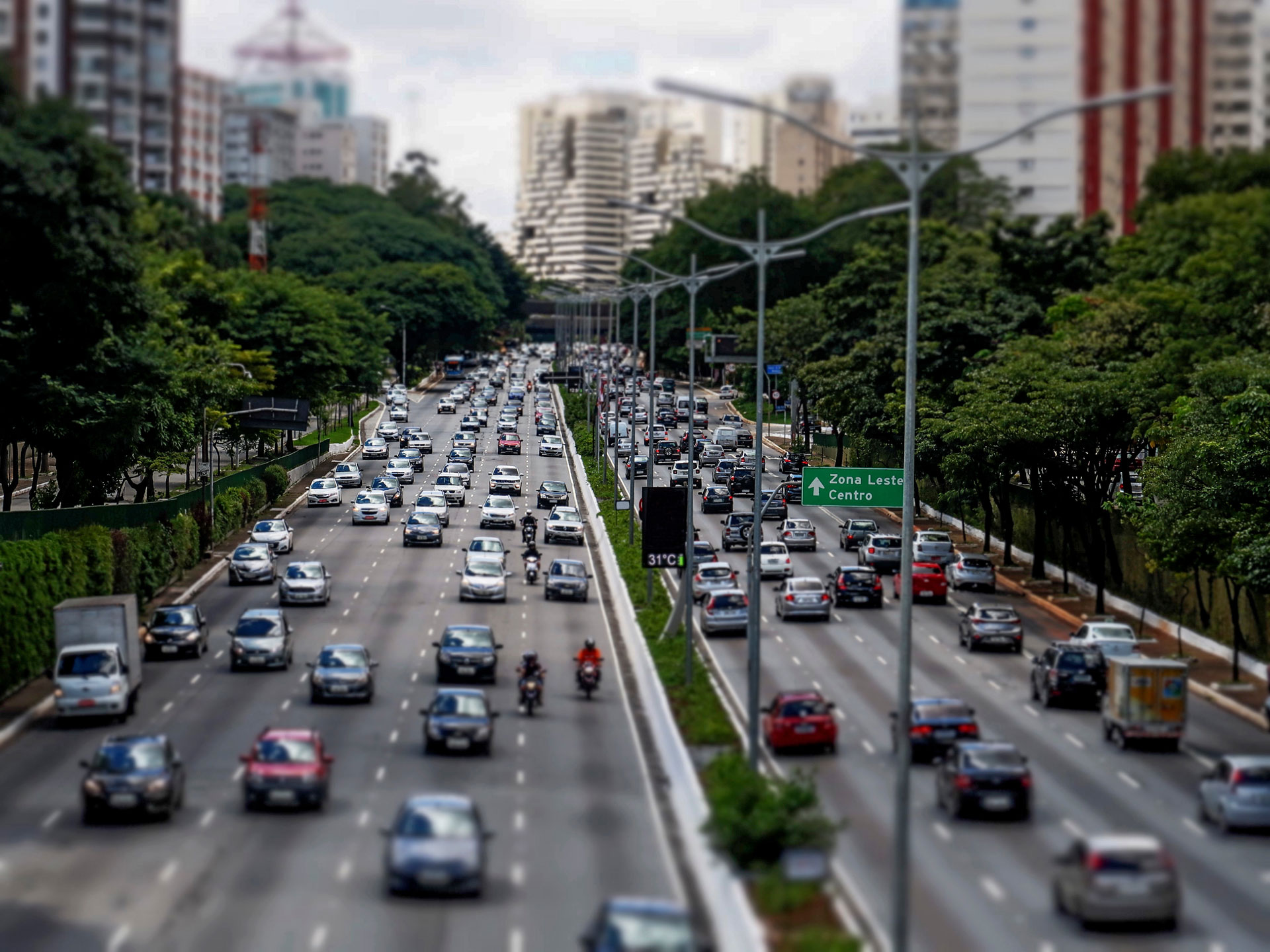 Seguro de moto tem alta acumulada em 2023, enquanto carro mantém preços estáveis Foto: Reprodução