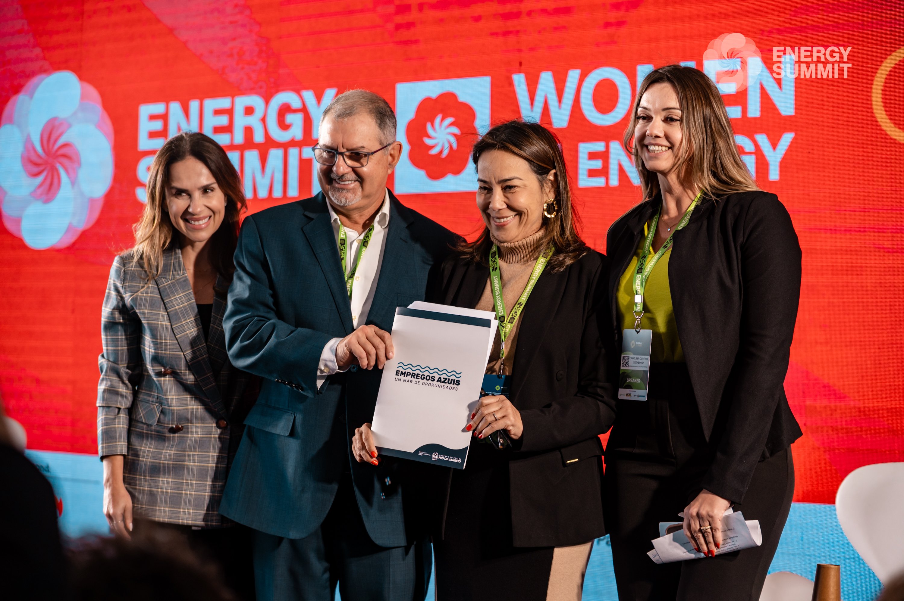 Rio de Janeiro promove acordo para fortalecer a participação feminina na energia e mar A parceria foi firmada entre as Secretarias de Energia e Economia do Mar (Seenemar) e da Mulher, durante o Energy Summit no Rio de Janeiro (Foto: Reprodução)