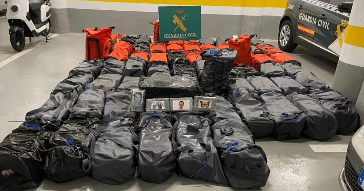 Juiz determina prisão de 30 membros do PCC por tráfico internacional em veleiros Operação Narco Vela: PCC usou veleiros e barcos pesqueiros para enviar cocaína a países europeus e africanos. (Foto: Polícia Federal)