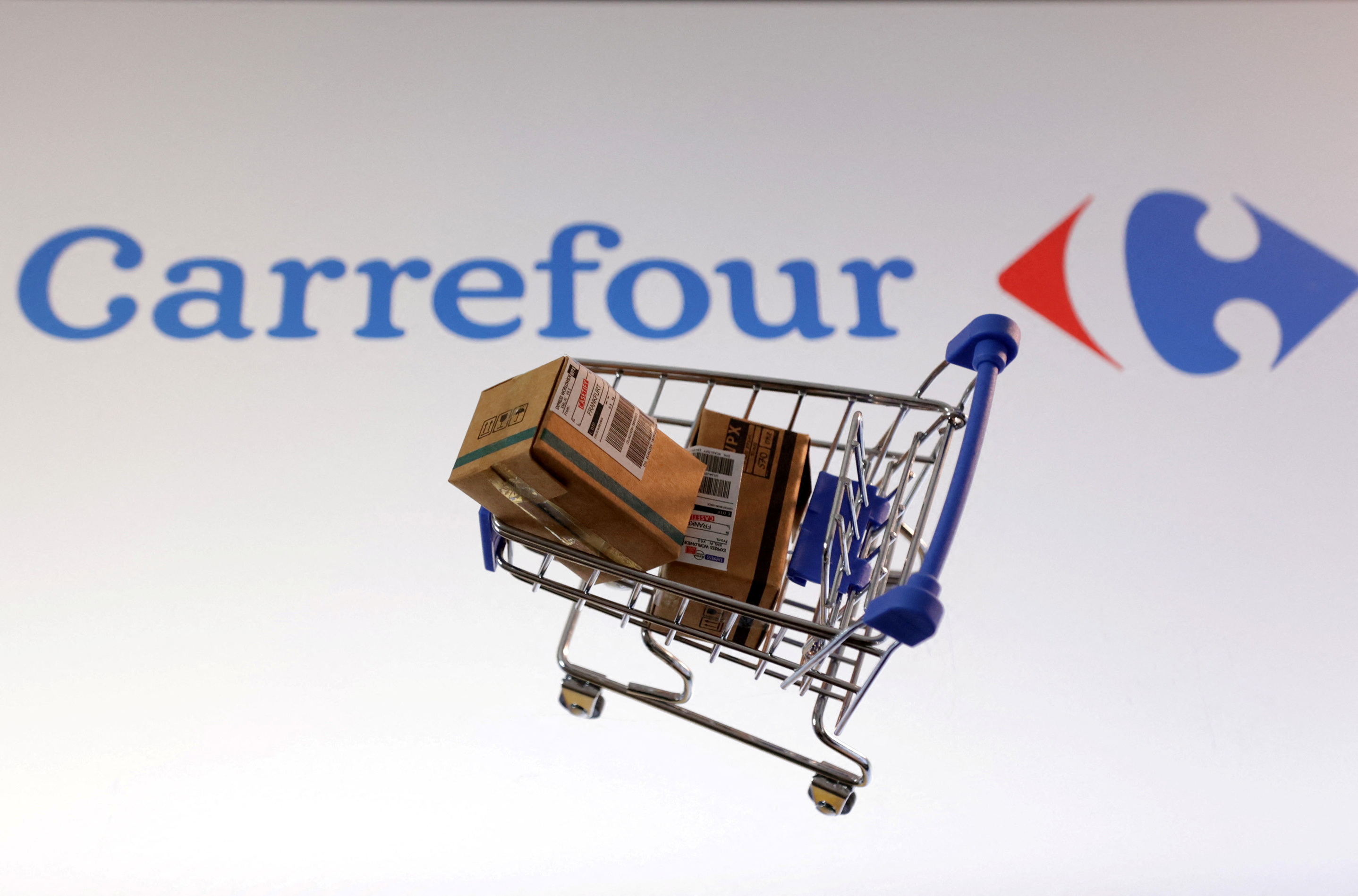 Carrefour avança na venda de unidade na Itália e registra alta na receita do 2º trimestre Foto ilustrativa do logo do Carrefour (Foto: REUTERS/Dado Ruvic/Arquivo)