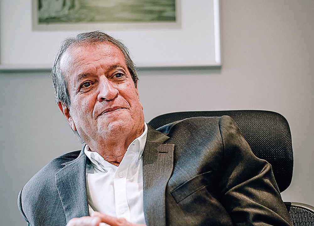Chefe do PL critica Lula e afirma que ele não atrairia 10% do público PROMESSA - Costa Neto: em tese, projeto de anistia em troca de votos (Foto: Zack Stencil/PL/.)