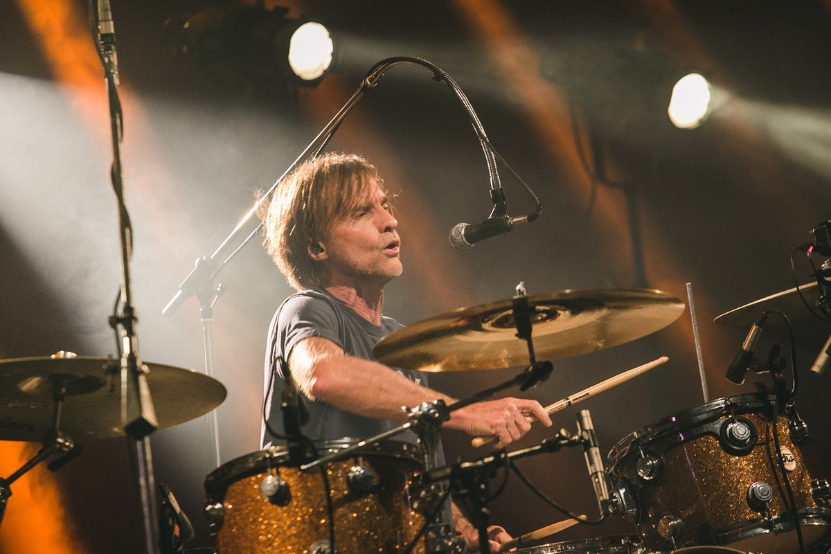 Marcelo Bonfá lança autobiografia em quadrinhos sobre sua trajetória musical Baterista Marcelo Bonfá, um dos fundadores do Legião Urbana (Foto: Divulgação)