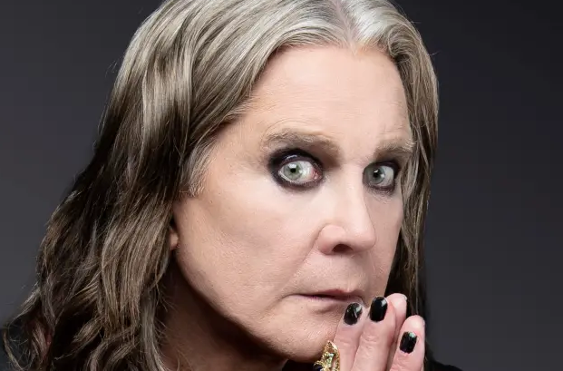 Ozzy Osbourne revela detalhes de sua trajetória em novo livro sobre saúde e carreira Justin Bieber: dívidas, memes, Scooter Braun e álbum novo — como artista tenta voltar às paradas (Foto: Reprodução)