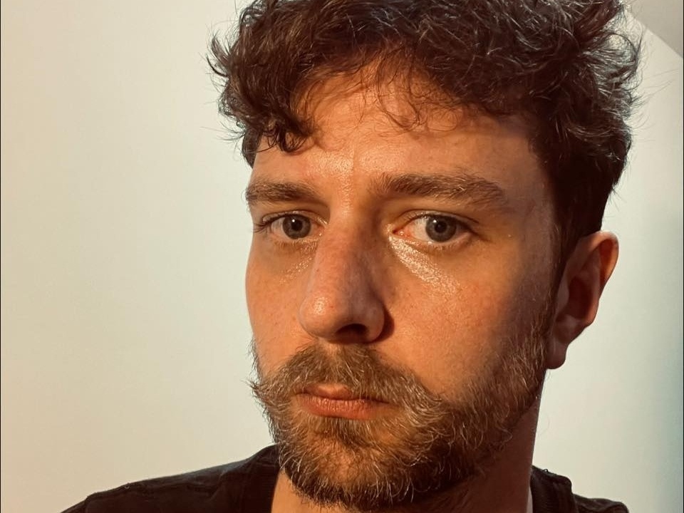 Polícia identifica adolescentes envolvidos na morte de publicitário em São Paulo Adriano Ramos Pedreira morreu depois de 3 semanas em coma. Ele foi agredido durante um assalto na Barra Funda (Foto: Reprodução/Facebook)