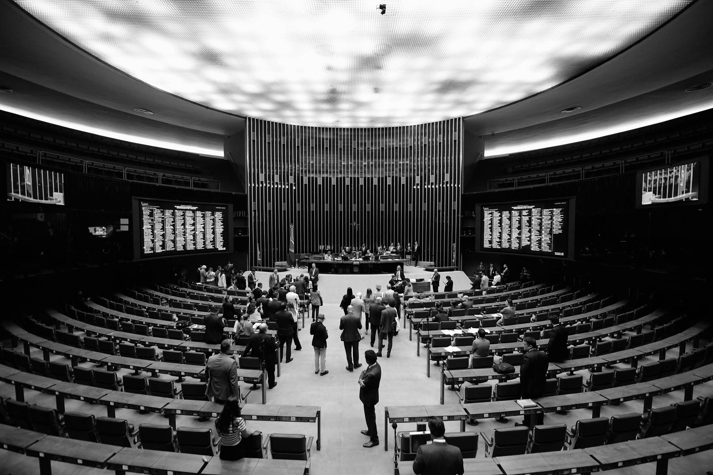 Segurança pública enfrenta discussões infrutíferas e falta de soluções efetivas Plenário da Câmara dos Deputados, em Brasília (DF) - Saulo Cruz - 13.mar.25/Agência Senado (Foto: Saulo Cruz - 13.mar.25/Agência Senado)