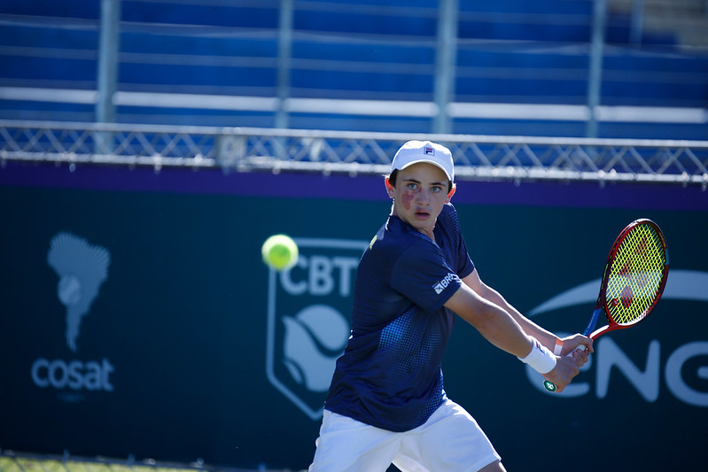 Jogadores brasileiros disputam finais de torneio juvenil da ITF Foto: Reprodução