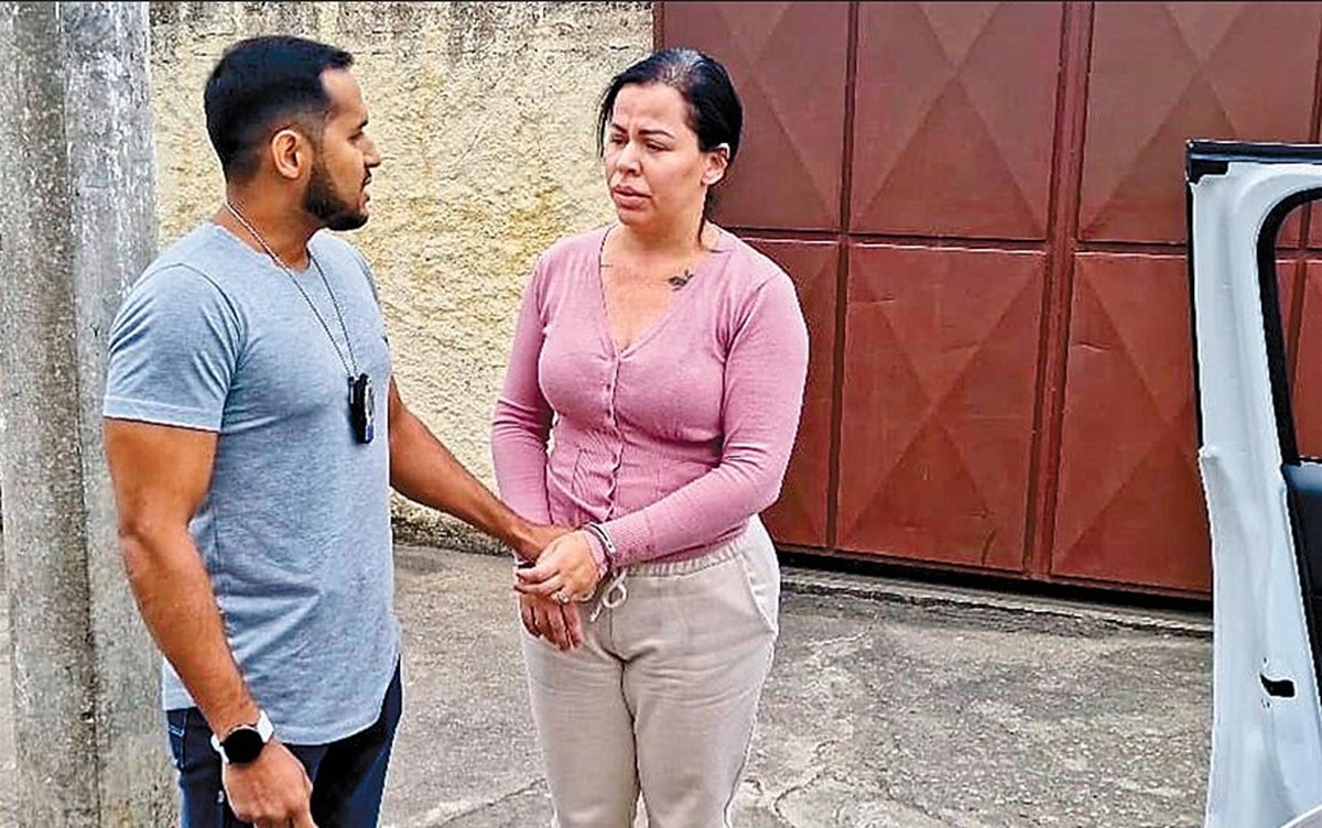Ana Paraguaia é acusada de liderar negócios do CV e PCC com luxo e ostentação Presa. Ana Paraguaia, detida em Taubaté, São Paulo: ela morava num apartamento avaliado em cerca de R$ 1 milhão (Foto: Reprodução)