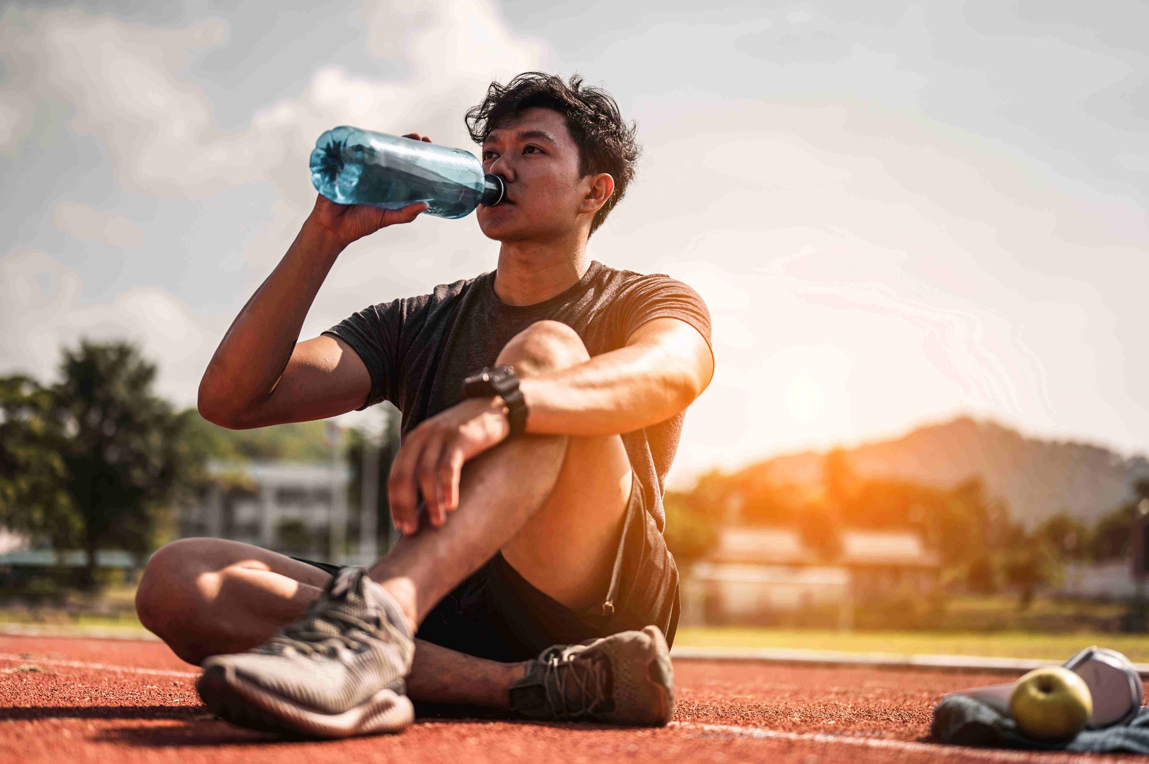 Exercícios moderados reduzem apetite e influenciam hormônios da fome, revela estudo