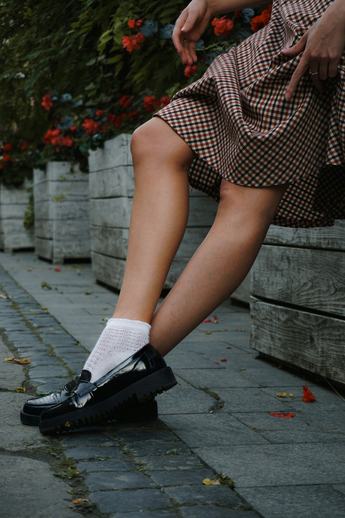 O mocassim tem sido personagem de diversos desfiles e coleções prêt-à-porter dos últimos anos — Foto: David Karp/Unsplash