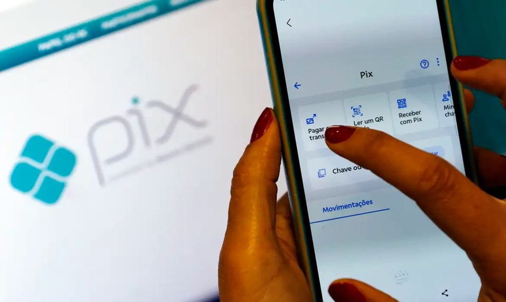 24 milhões de brasileiros caem em golpe do PIX ou boleto falso, revela Datafolha