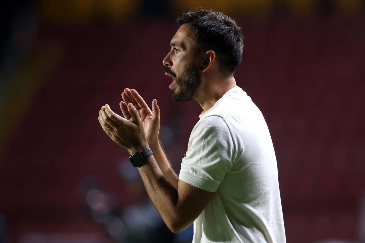 Botafogo se destaca defensivamente e não sofre gols sob a direção de Ancelotti Davide Ancelotti, técnico do Botafogo (Foto: Vítor Silva/Botafogo)