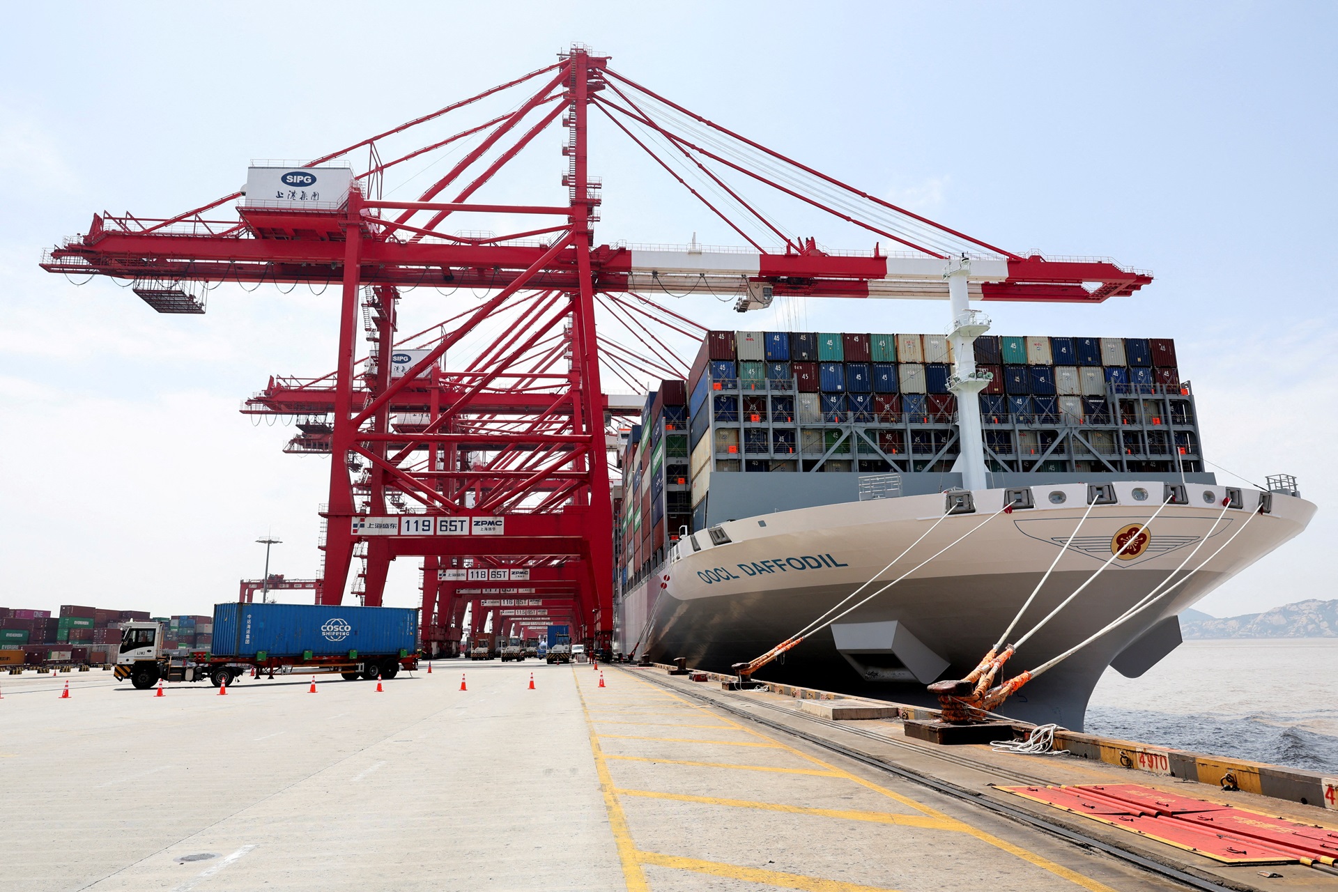 Pequim critica uso de tarifas como forma de pressão econômica internacional Porto de Yangshan, China (Foto: REUTERS/Go Nakamura/File Photo)