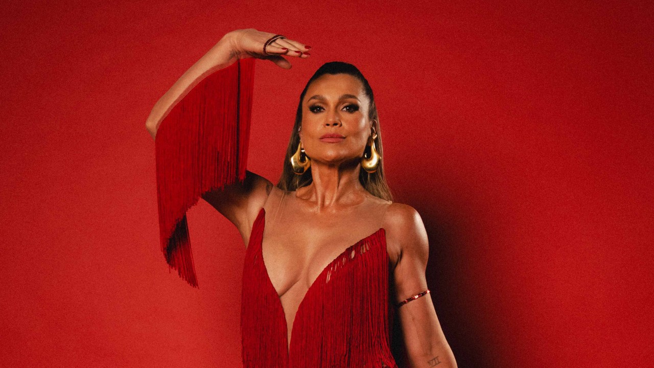 Flávia Alessandra revela sua experiência inusitada em uma casa de swing Flávia Alessandra (Foto: Vitor Reis/Divulgação)