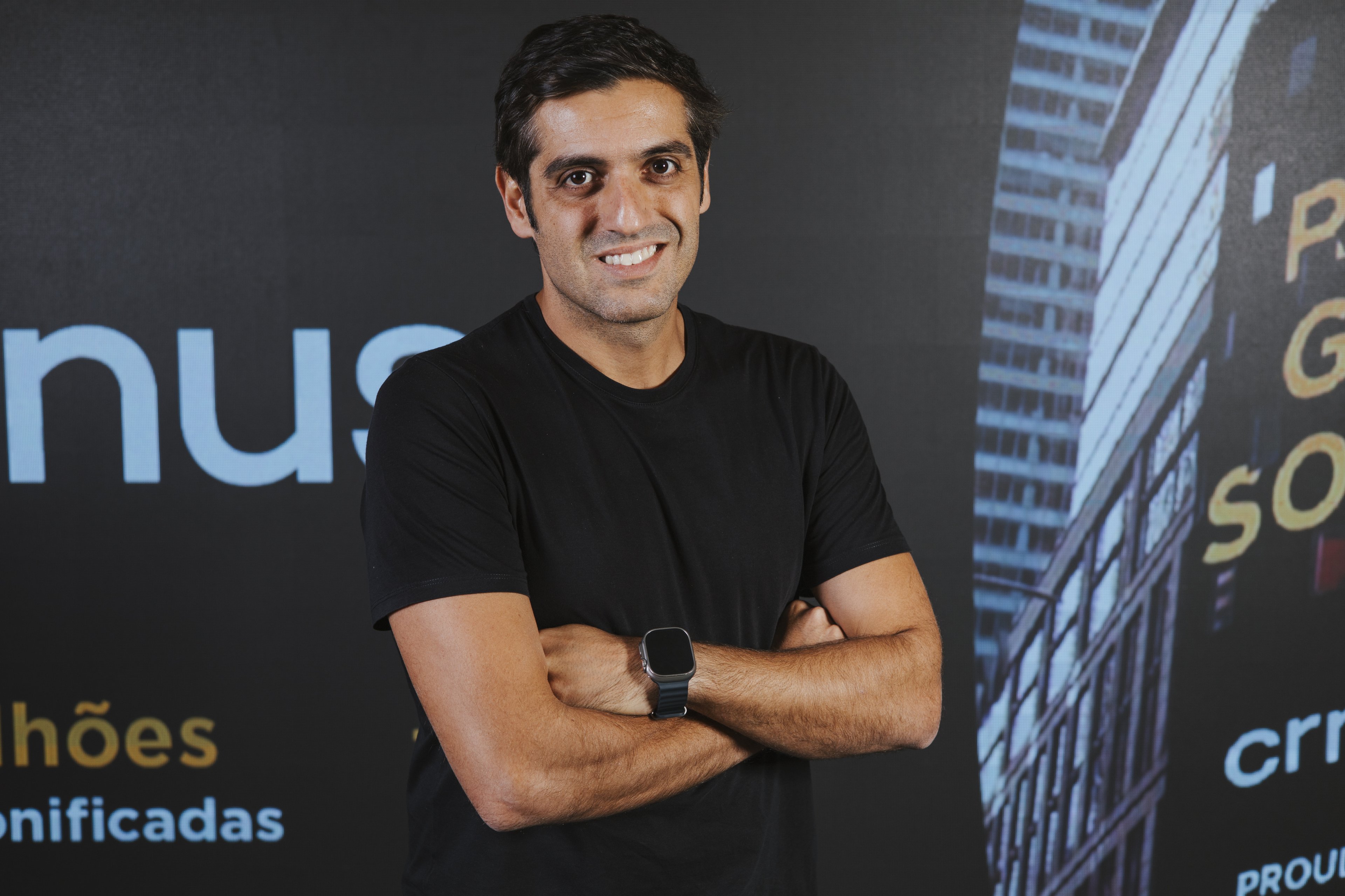 iFood adquire 20% da CRMBonus e pode investir até R$ 10 bilhões na empresa Plataforma se torna a segunda maior acionista da empresa, em busca de alavancar sua proposta de valor com restaurantes parceiros e aumentar escopo para outros segmentos do varejo (Foto: Reprodução/Exame)