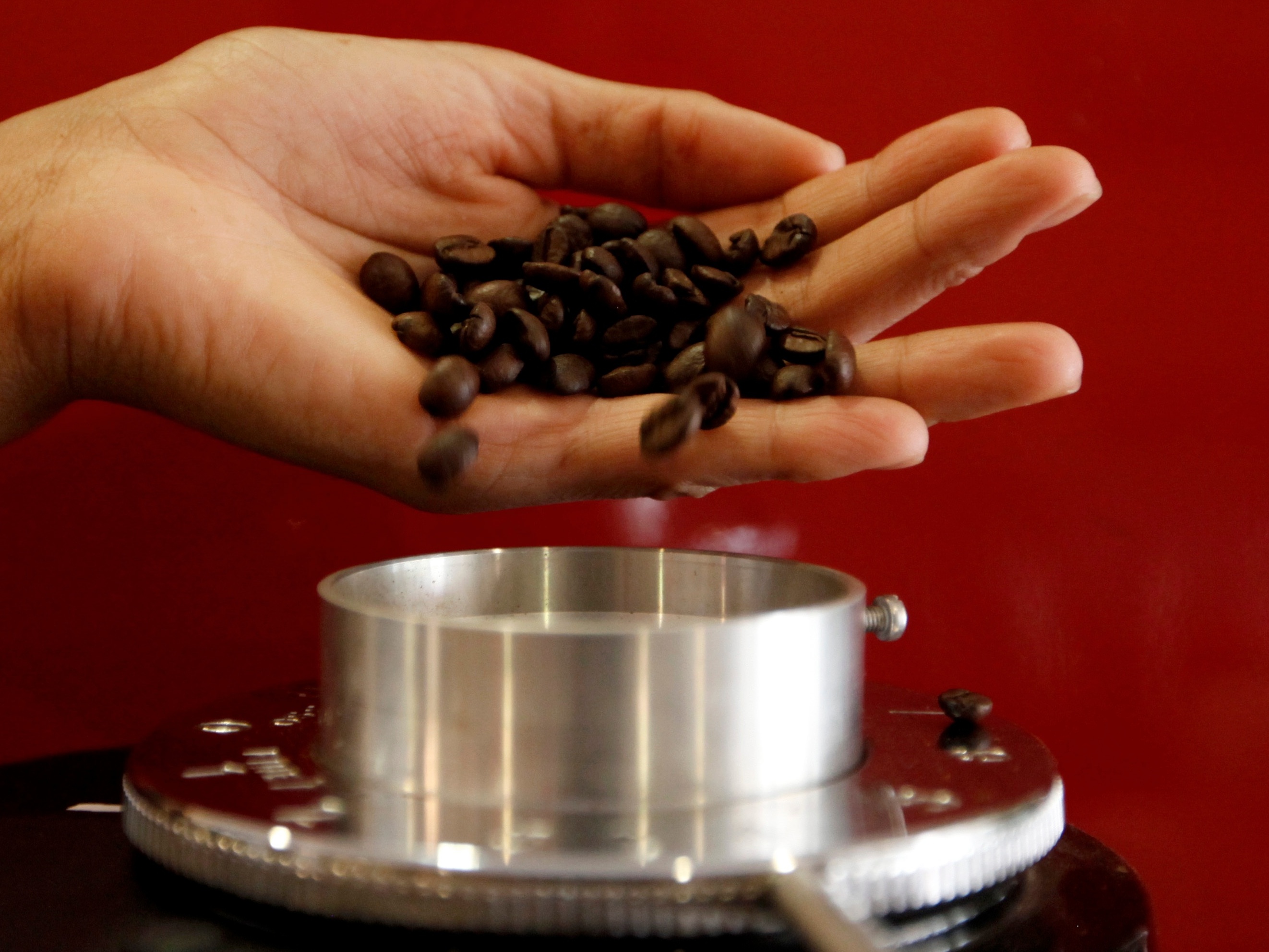 Preço do café disparou 98,4% desde janeiro de 2021 (Foto: Nacho Doce/Reuters)