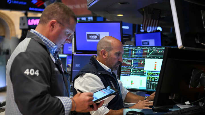 Hedge funds adotam cautela com ações após recordes históricos do mercado Foto: Reprodução
