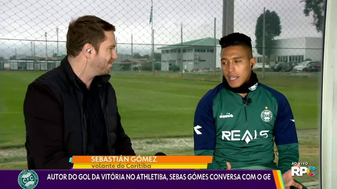 Atacante do Al-Hilal exibe camisa do Coritiba após vitória sobre o City na Copa de Clubes Foto: Reprodução