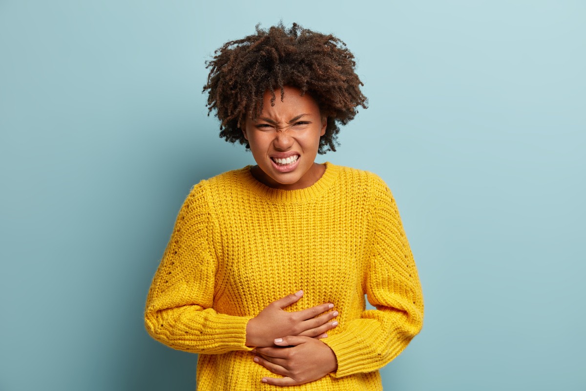Especialista esclarece diferenças entre intoxicação alimentar e gastroenterite Diarreia, vômito e mal-estar: saiba identificar se o problema é uma virose intestinal ou intoxicação alimentar e veja as recomendações de um gastroenterologista (Foto: Freepik)