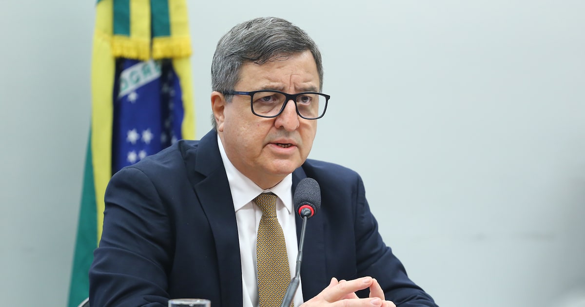 Projeto propõe lista de devedores contumazes para punir empresas inadimplentes Projeto propõe lista de devedores contumazes para punir empresas inadimplentes