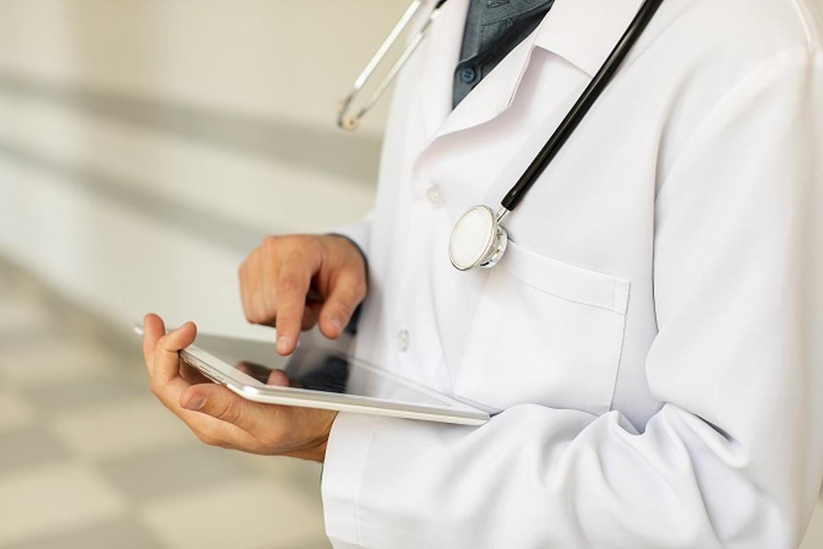 Setor de saúde privada inicia testes para compartilhamento de dados de pacientes Integração dos dados de saúde que permite o acesso de profissionais de diferentes instituições, a partir da autorização prévia do usuário — Foto: Freepik