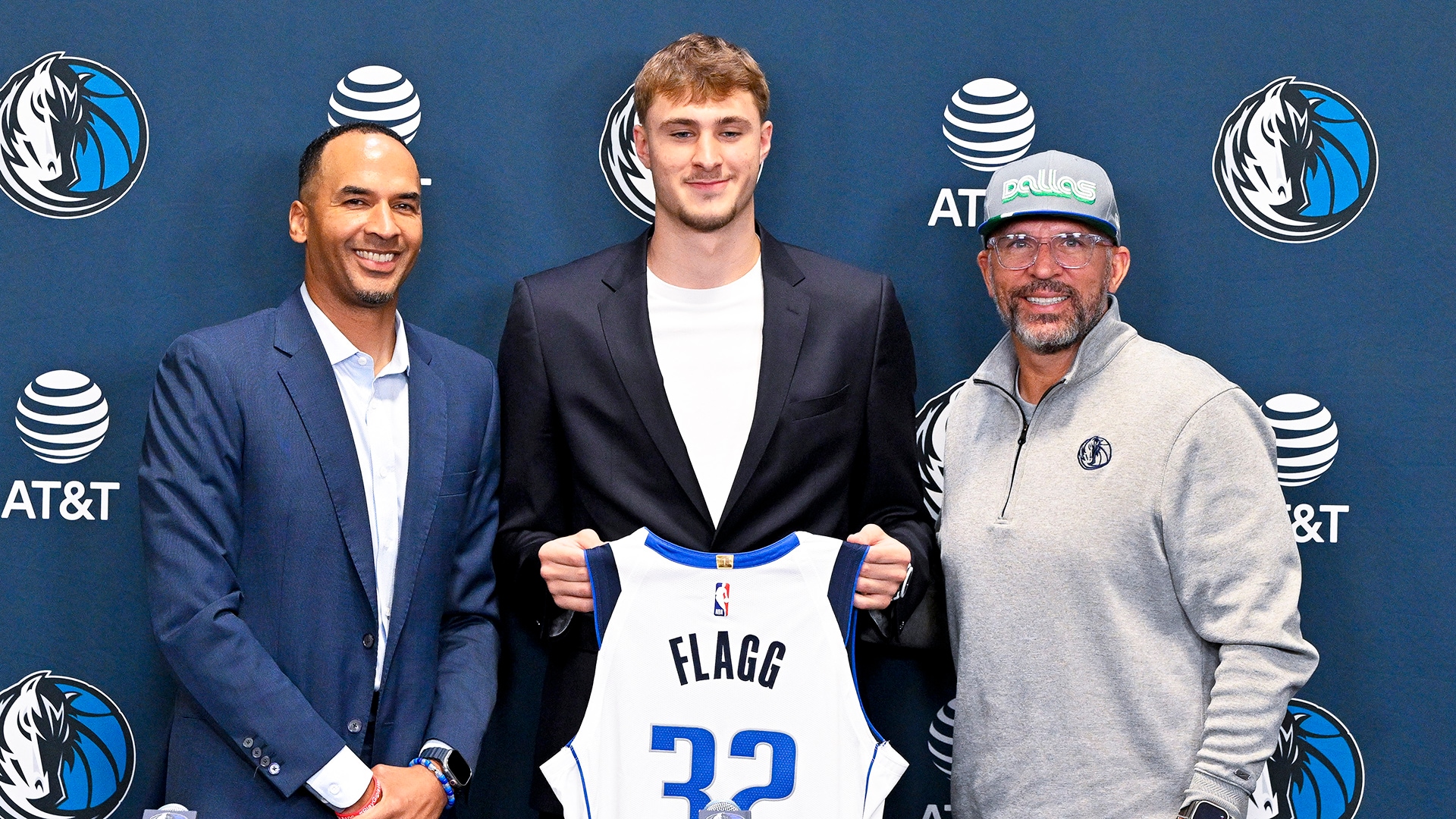 Cooper Flagg se destaca em apresentação como escolha número um em Dallas Foto: Reprodução/@NBA