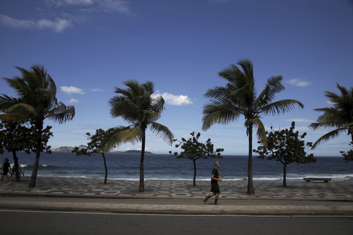 Feriado de Corpus Christi terá tempo firme, frio e calor (Foto: Fabiano Rocha / Agência O Globo)