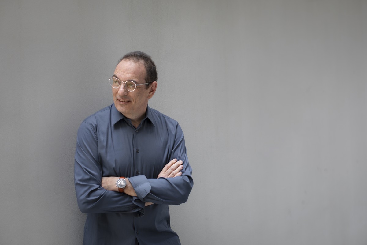 Literatura ganha vida com o som das páginas virando em novas histórias Luiz Schwarcz, CEO da Cia das Letras (Foto: Divulgação)