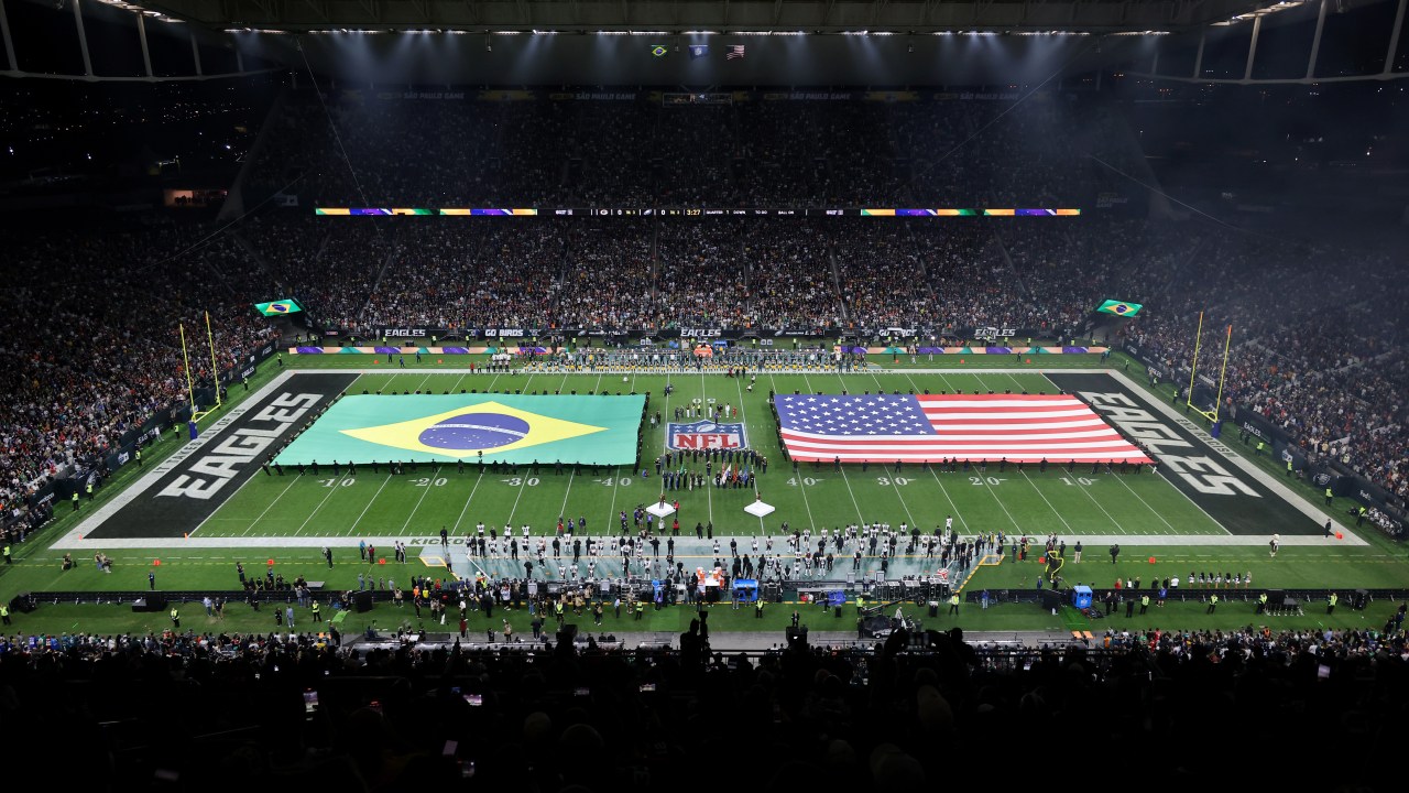 Philadelphia Eagles e Green Bay Packers foram os protagonistas do 1º jogo oficial da NFL no Brasil, em 2024 (Foto: Wagner Meier/Getty Images)