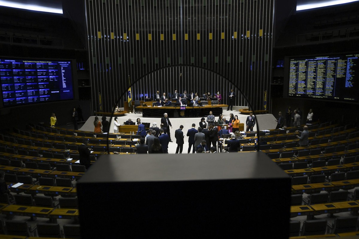 Após prisão de Bolsonaro, oposição articula ocupação do plenário e bloqueio total dos trabalhos na Câmara (Foto: Edilson Rodrigues/Agência Senado)