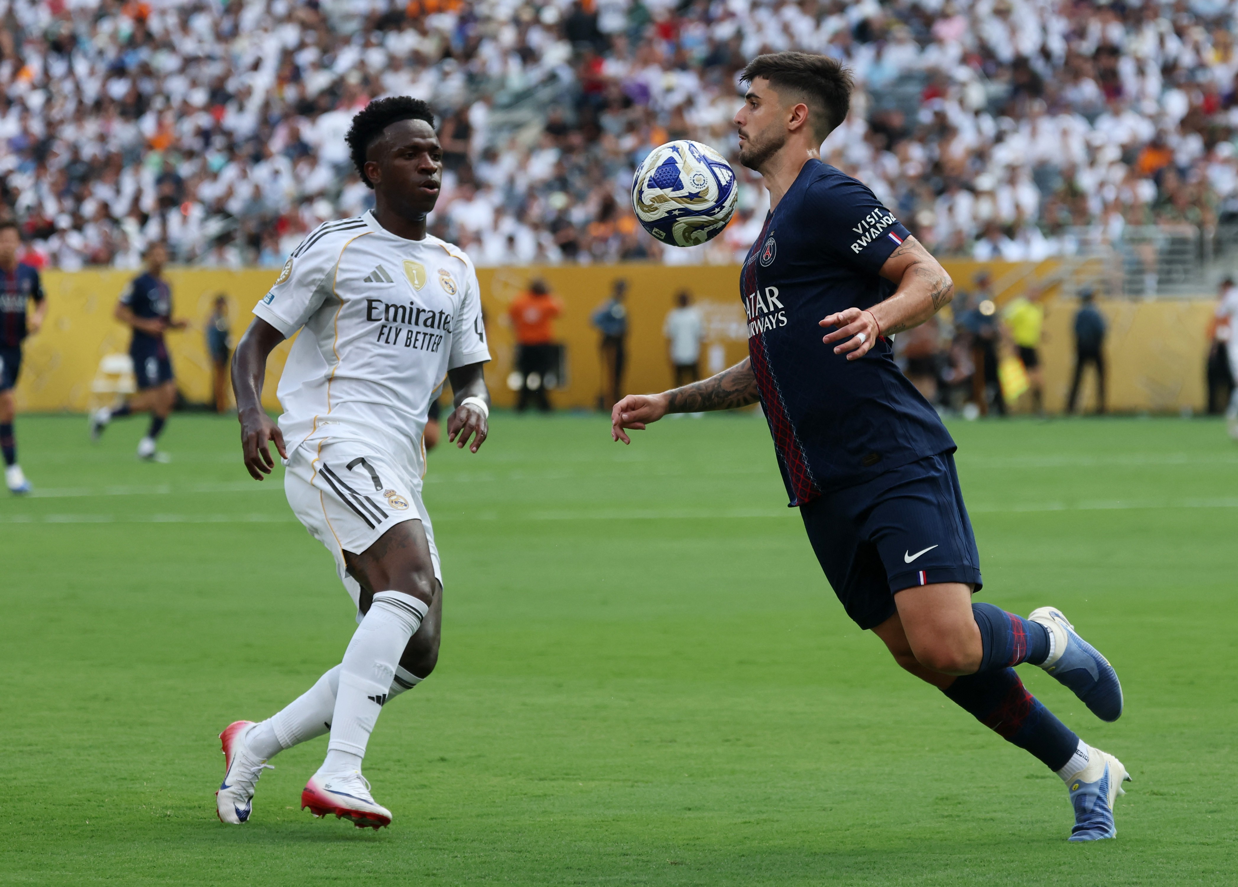 Mansur critica desempenho de Vinicius Jr. e Mbappé em recente declaração Foto: Reprodução
