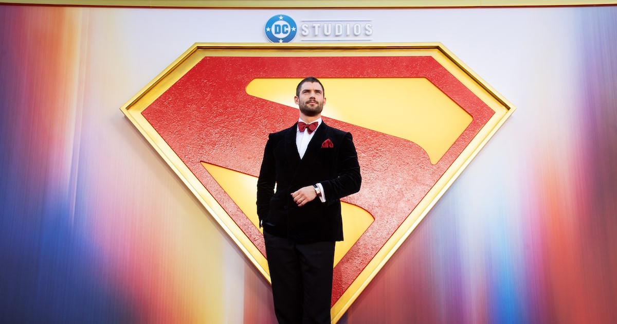 O ator David Corenswet, estrela do novo filme 'Superman', que arrecadou US$ 125 milhões nos EUA e US$ 95 milhões no exterior em seu primeiro fim de semana (Foto: Jeff Spicer/Getty /Jeff Spicer)