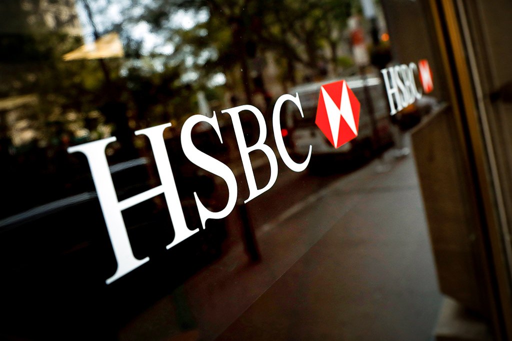 Luxemburgo emite R$ 320 milhões em títulos do Tesouro com apoio do HSBC Powell diz que regulação de criptomoedas é 'ótima' e defende regras para stablecoins (Foto: Reprodução)