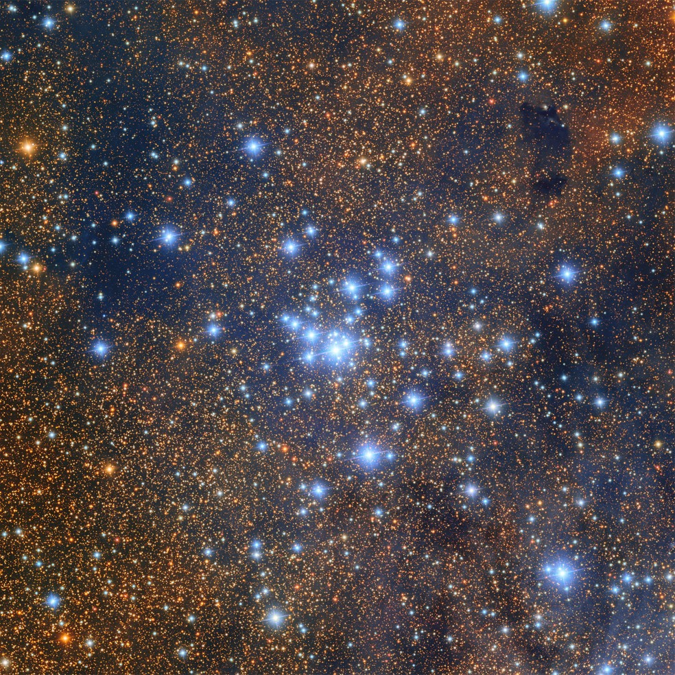 Câmera avançada captura imagens impressionantes do espaço pela primeira vez O aglomerado estelar aberto Messier 21 é visto em uma imagem produzida pelo Observatório Vera C. Rubin, em Pachón, Região de Coquimbo, Chile, em 12 de junho de 2025. (Foto: RubinObs/NOIRLab/SLAC/NSF/DOE/AURA/Handout via REUTERS)