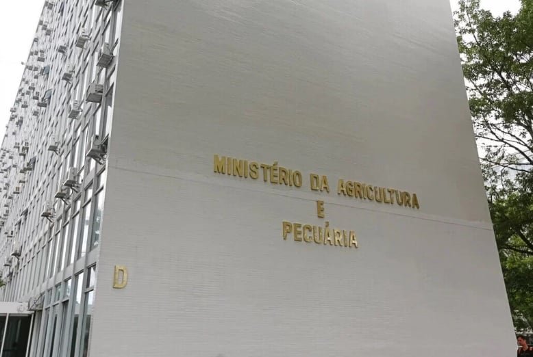 Governo anuncia detalhes do Plano Safra 2025/26 na próxima segunda-feira, 30 Plano Safra 25/26: valor do próximo Plano Safra continua sendo negociado entre a Fazenda e os ministérios relacionados à agricultura, já que o governo enfrenta restrições orçamentárias e precisa cumprir a meta fiscal deste ano (Foto: Reprodução)