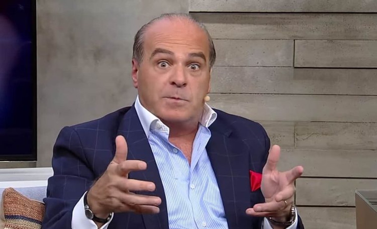 Dono da RedeTV! exclui post após polêmica sobre comentário racista Marcelo de Carvalho, dono da RedeTV! (Foto: Reprodução/RedeTV!)