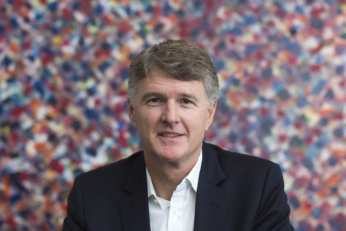 HarperCollins busca apoio de governos para garantir proteção aos direitos autorais Brian Murray quer reduzir a dependência da China para impressão de livros e tem fechado parcerias no mundo todo, inclusive no Brasil (Foto: Edilson Dantas / Agência O Globo)