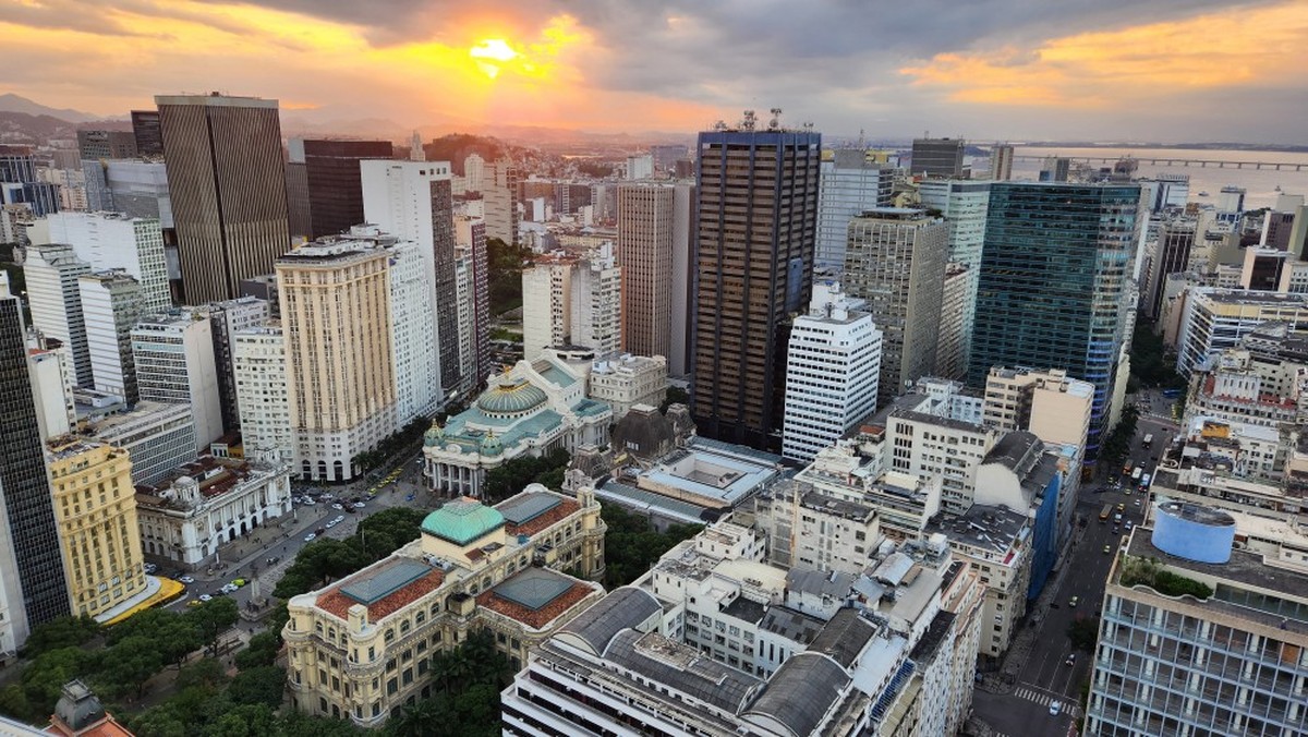 Federação aciona MP por supostas irregularidades na lei do 'Mais valerá' Prédios no Centro do Rio de Janeiro — Foto: Lucas Tavares / Agência O Globo/ 20-06-2023