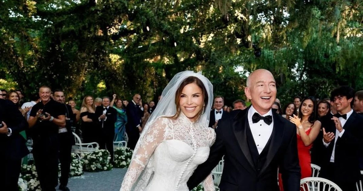Noiva de Jeff Bezos exibe fotos deslumbrantes do casamento em Veneza Jeff Bezos e Lauren Sánchez pararam a cidade de Veneza com casamento cheio de celebridades (Foto: Reprodução/@laurensanchezbezos)