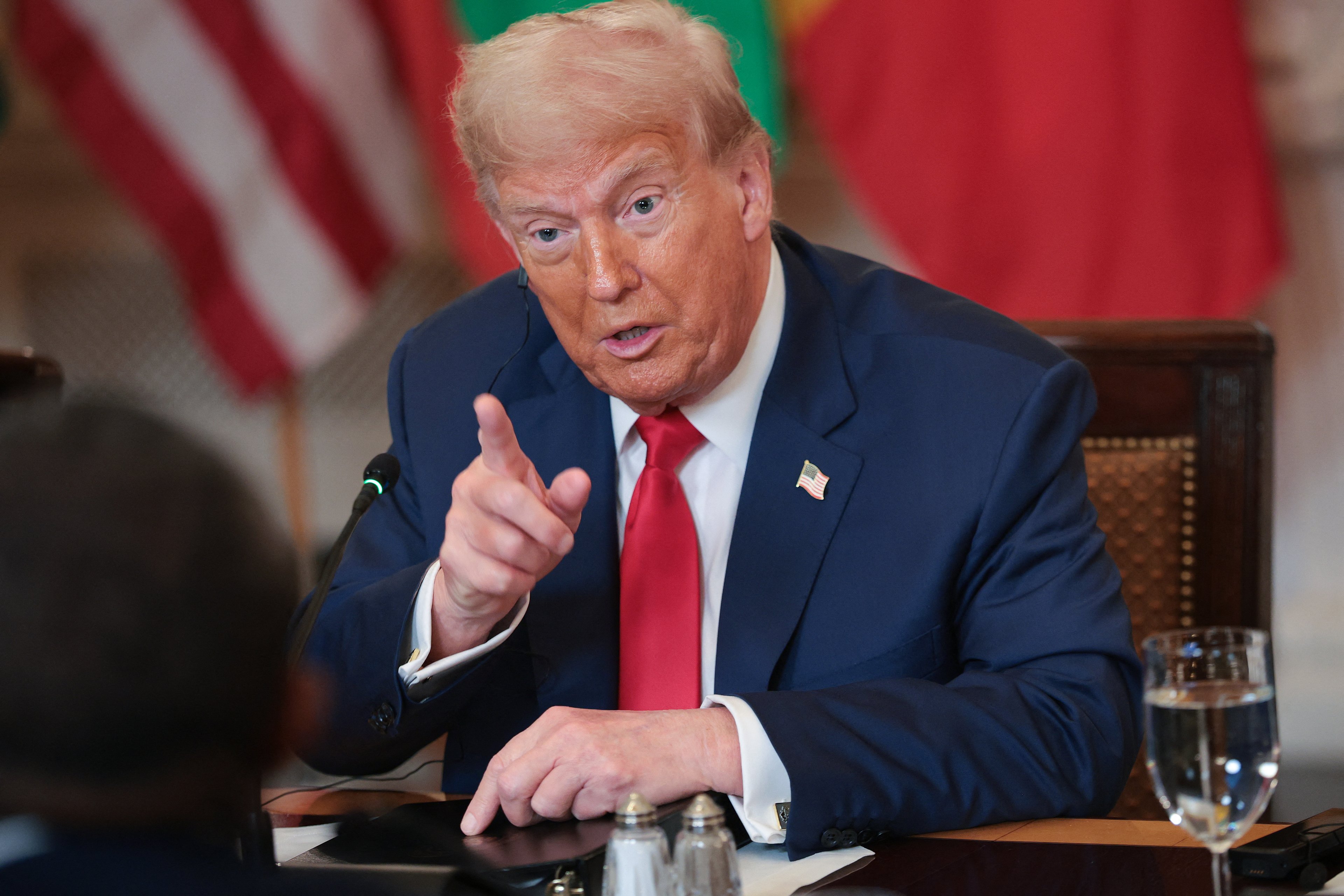 Exportações brasileiras impactam desigualdade comercial com os Estados Unidos Donald Trump: o presidente dos EUA anunciou a aplicação de uma tarifa de 50% sobre todas as importações do Brasil (Foto: Win McNamee/AFP)