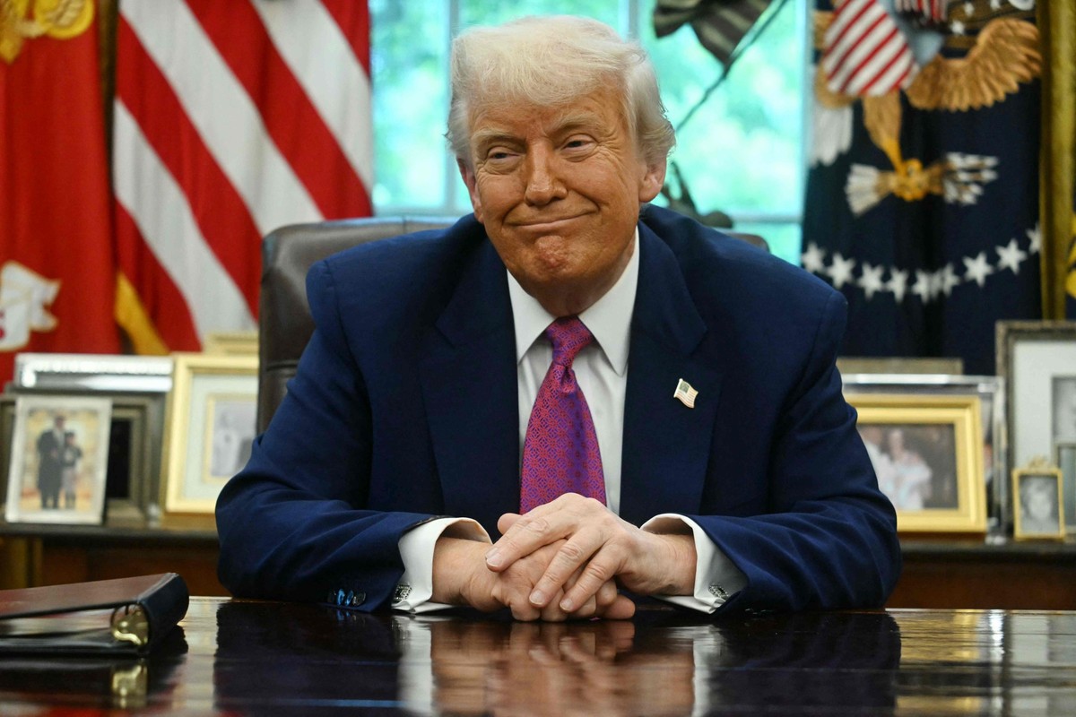 O presidente dos Estados Unidos, Donald Trump, entra para o ramo de telefonia móvel (Foto: Jim WATSON / AFP)