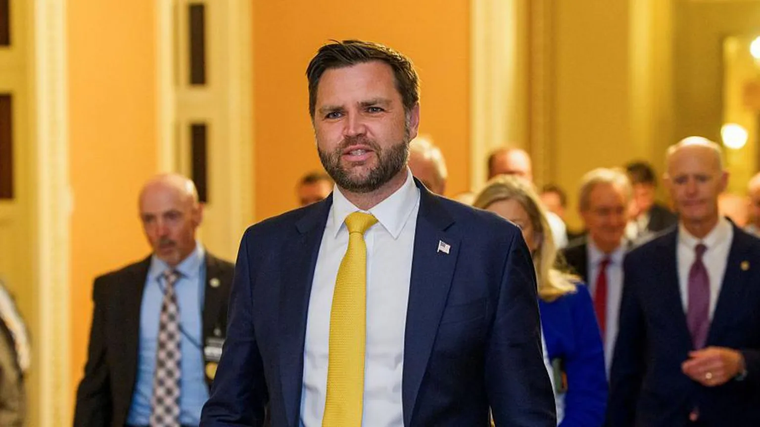 Quase 12 milhões devem perder cobertura de saúde com projeto de orçamento de Trump Republicanos estão se apressando para aprovar o Grande Projeto Bonito no senado antes de um prazo autoimposto de 4 de julho. (Foto: Bloomberg via Getty Images)